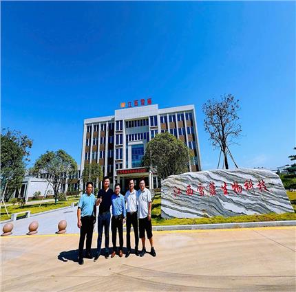 Sotech Food Việt Nam và chuyến đến thăm nhà máy sản xuất hương liệu XueTeng 